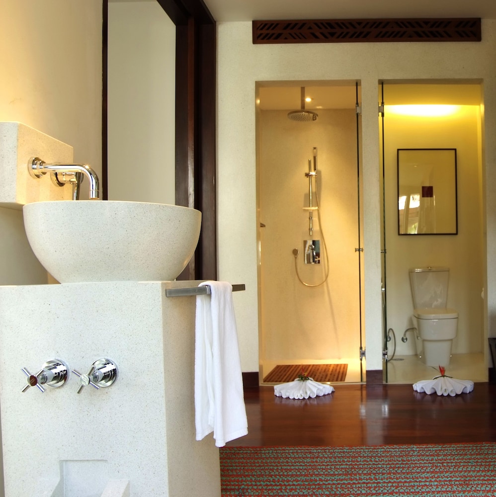 Mai Samui Beach Resort & Spa — Hotel rooms in Ang Thong, Surat Thani