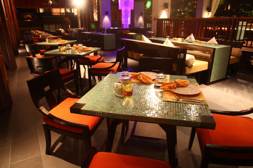 Mai Samui Beach Resort & Spa — Restaurant & bars in Ang Thong, Surat Thani
