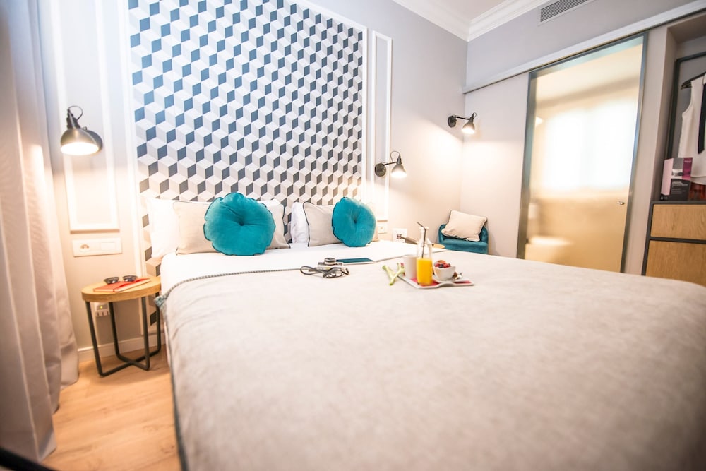 Mosaic by Ona — Hotel rooms in Barcelona, Catalonia