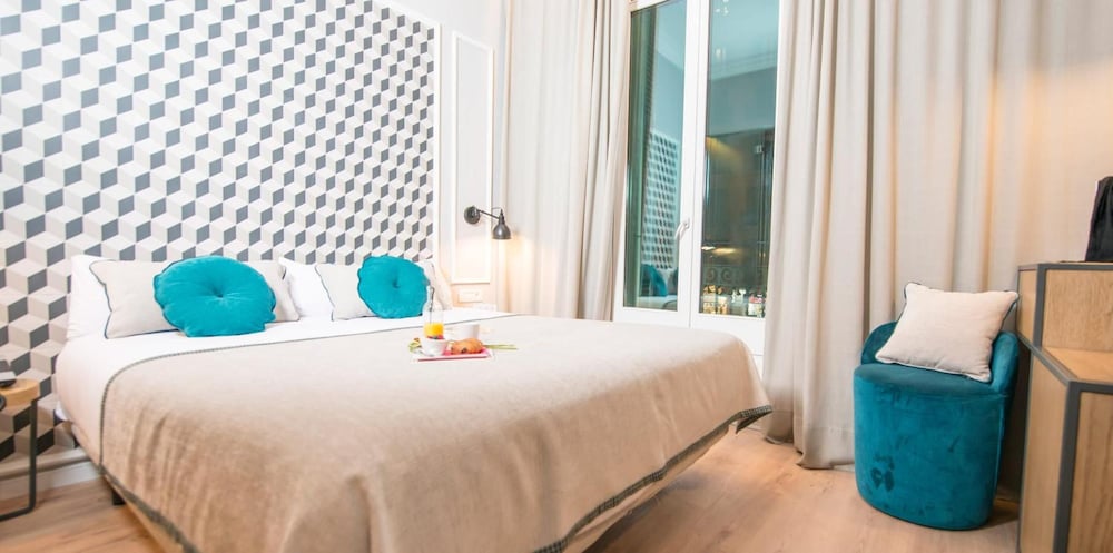 Mosaic by Ona — Hotel rooms in Barcelona, Catalonia