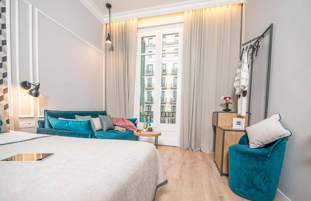 Mosaic by Ona — Hotel rooms in Barcelona, Catalonia