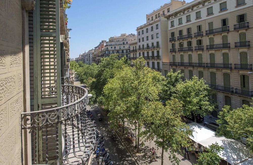 Mosaic by Ona — Attractions in the area in Barcelona, Catalonia