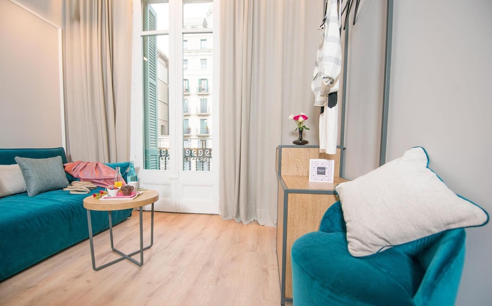 Mosaic by Ona — Hotel rooms in Barcelona, Catalonia