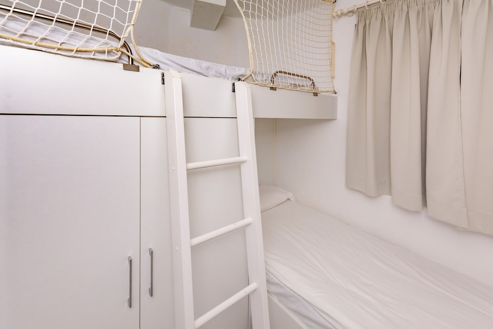 R2 Maryvent Beach Apartaments — Hotel rooms in Costa Calma, Canary Islands