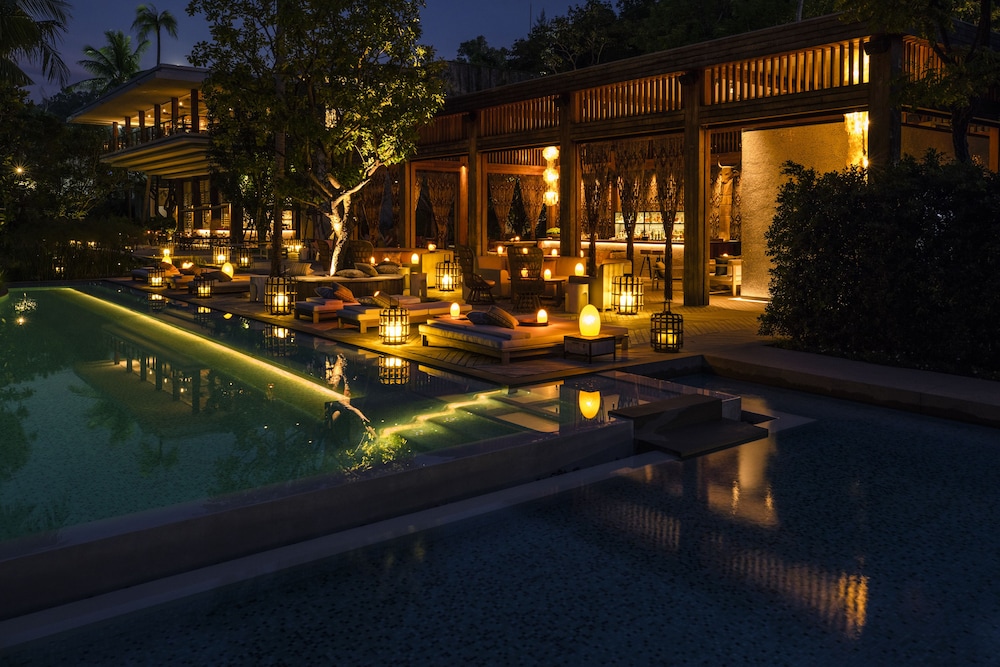 Rosewood Phuket — Restaurant & bars in Patong Beach, Phuket Province