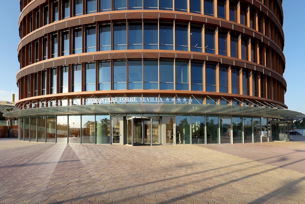Eurostars Torre Sevilla — Hotel building in Seville, Andalusia