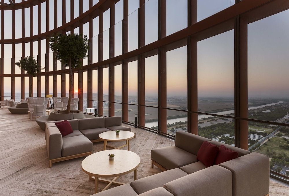 Eurostars Torre Sevilla — Restaurant & bars in Seville, Andalusia
