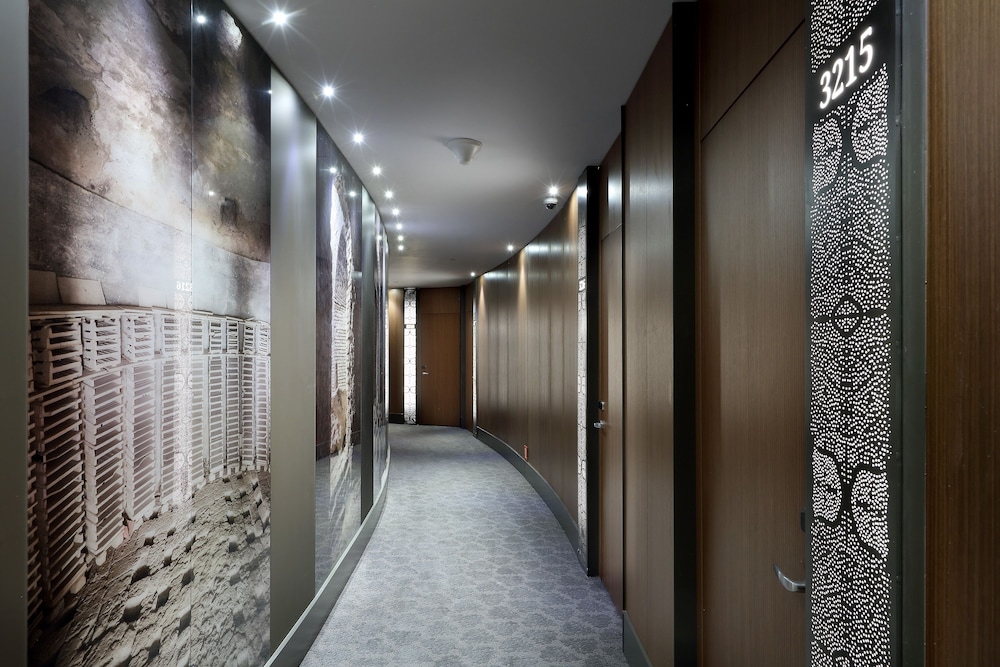 Eurostars Torre Sevilla — Hotel building in Seville, Andalusia