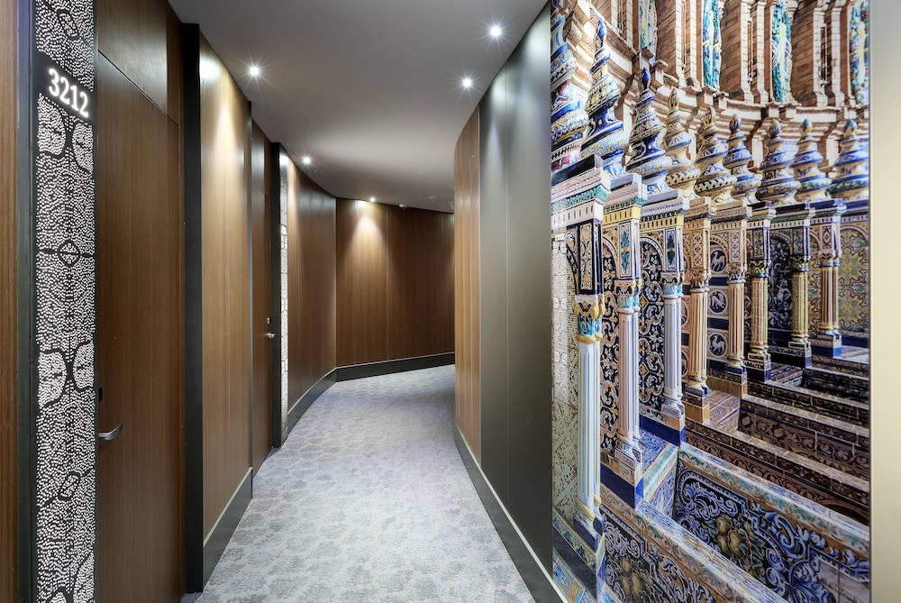 Eurostars Torre Sevilla — Hotel building in Seville, Andalusia