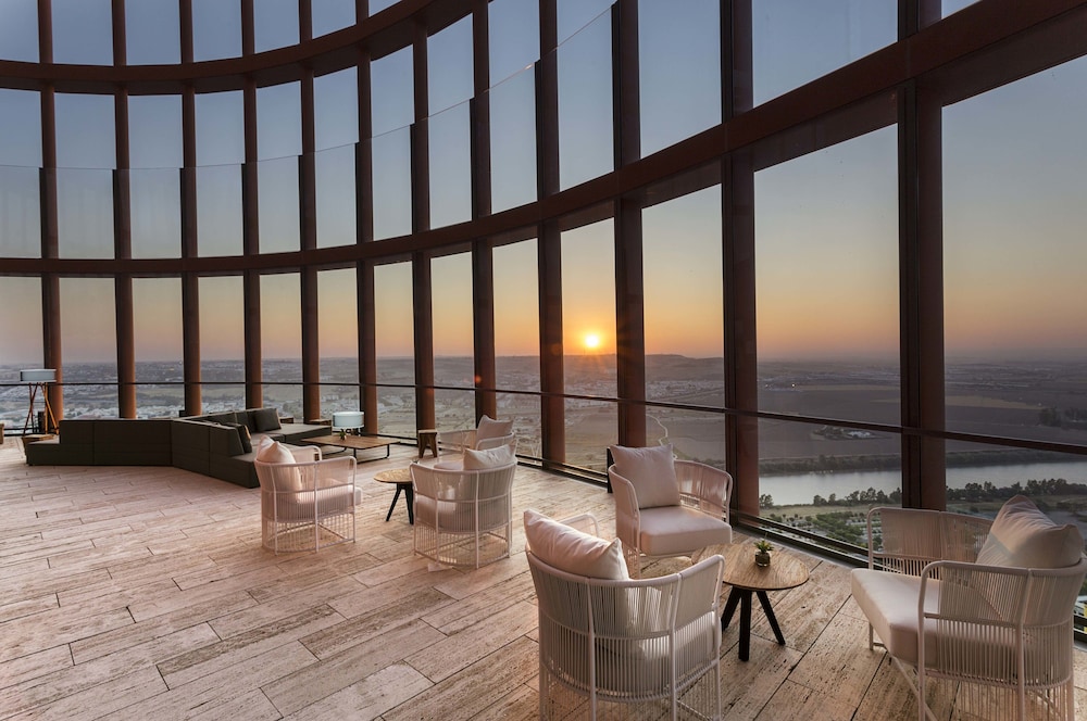 Eurostars Torre Sevilla — Restaurant & bars in Seville, Andalusia