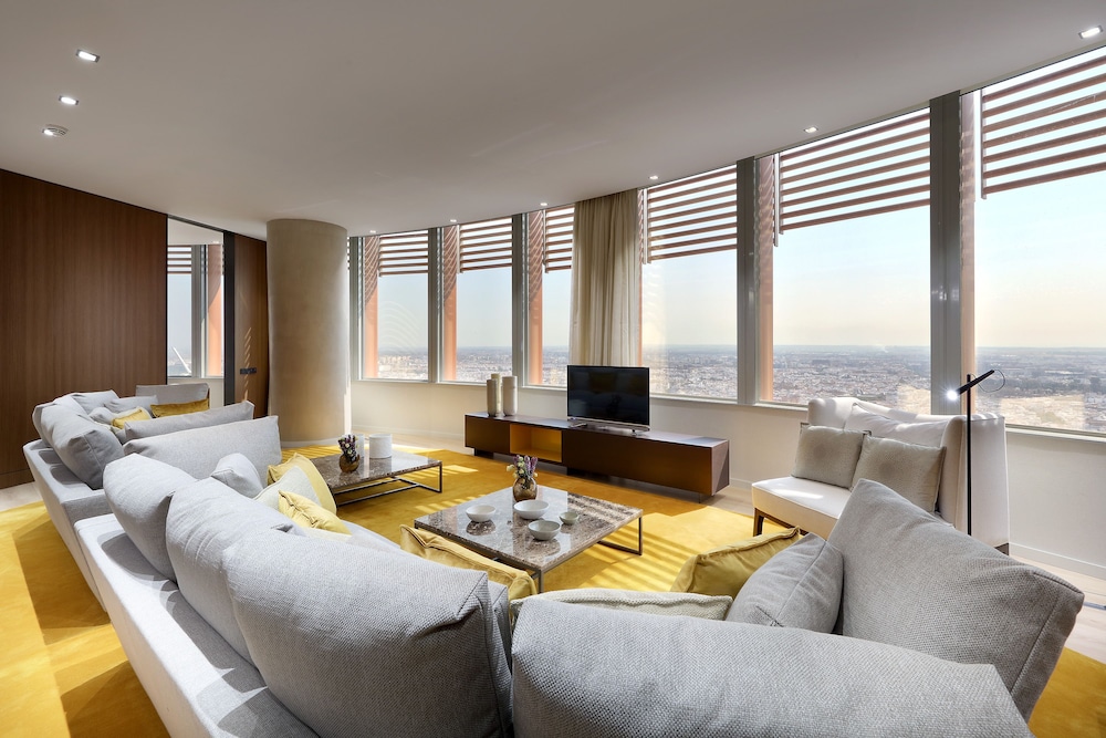 Eurostars Torre Sevilla — Hotel rooms in Seville, Andalusia