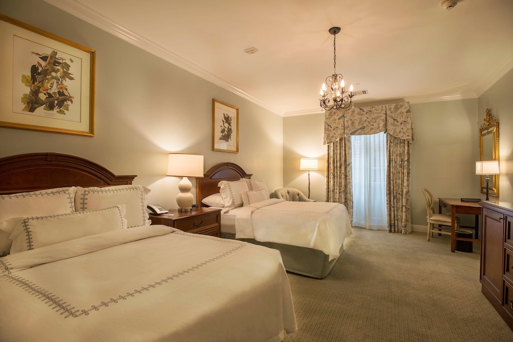 Bienville House — Hotel rooms in New Orleans, Louisiana