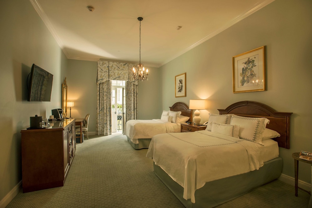Bienville House — Hotel rooms in New Orleans, Louisiana