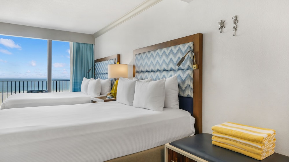 Bilmar Beach Resort — Hotel rooms in Treasure Island, Florida