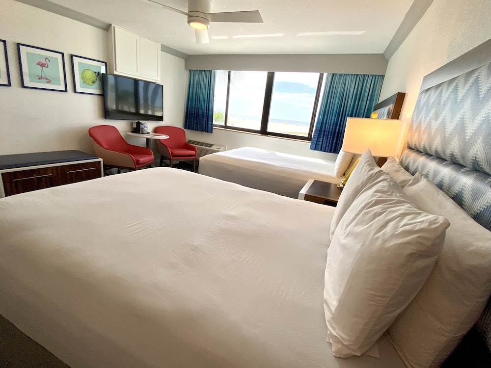 Bilmar Beach Resort — Hotel rooms in Treasure Island, Florida
