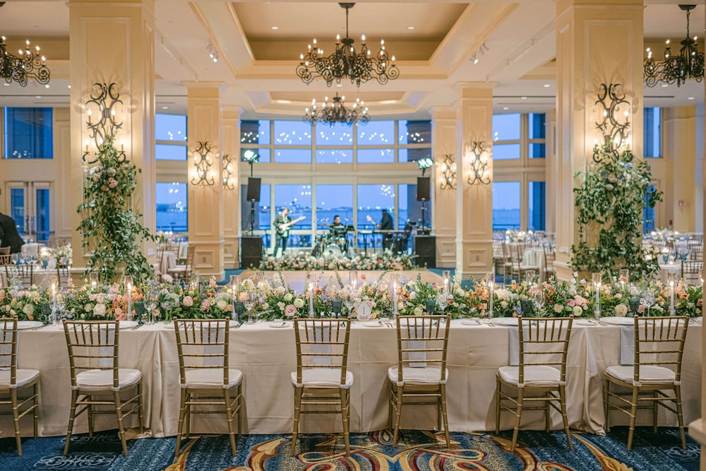 Boston Harbor Hotel — Hotel building in Boston, Massachusetts