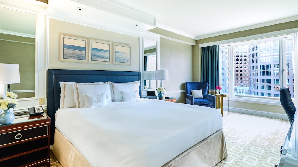 Boston Harbor Hotel — Hotel rooms in Boston, Massachusetts