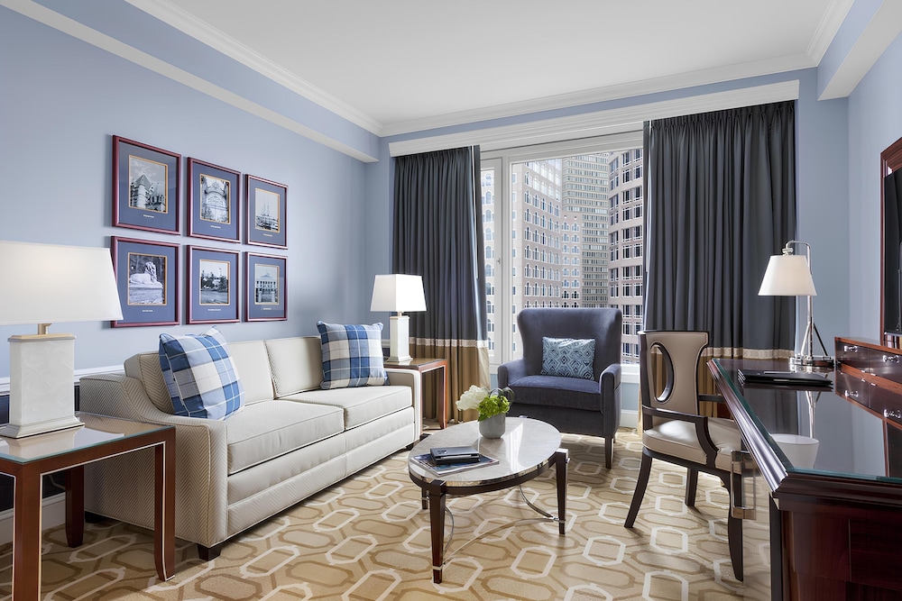 Boston Harbor Hotel — Hotel rooms in Boston, Massachusetts