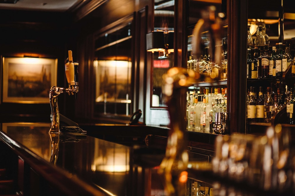 Boston Harbor Hotel — Restaurant & bars in Boston, Massachusetts