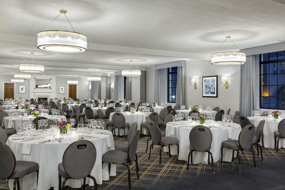 Hilton Boston Park Plaza — Restaurant & bars in Boston, Massachusetts