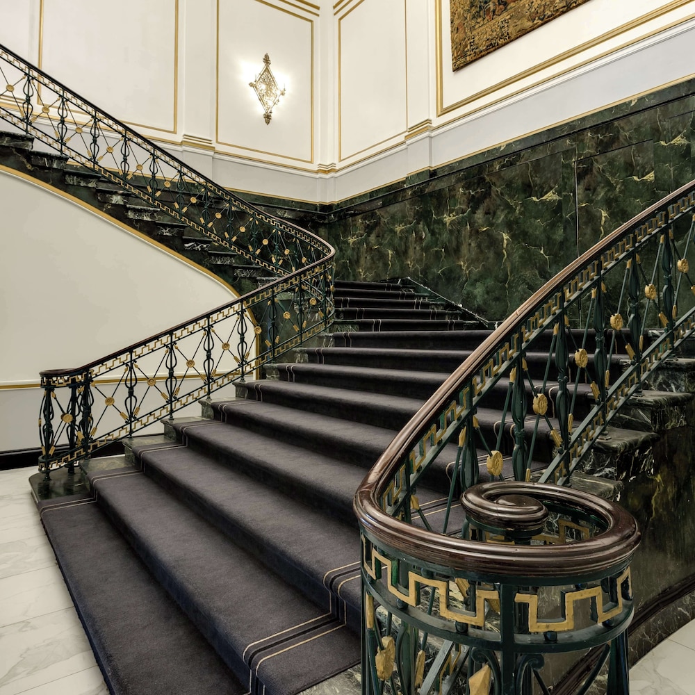 Hilton Boston Park Plaza — Hotel building in Boston, Massachusetts