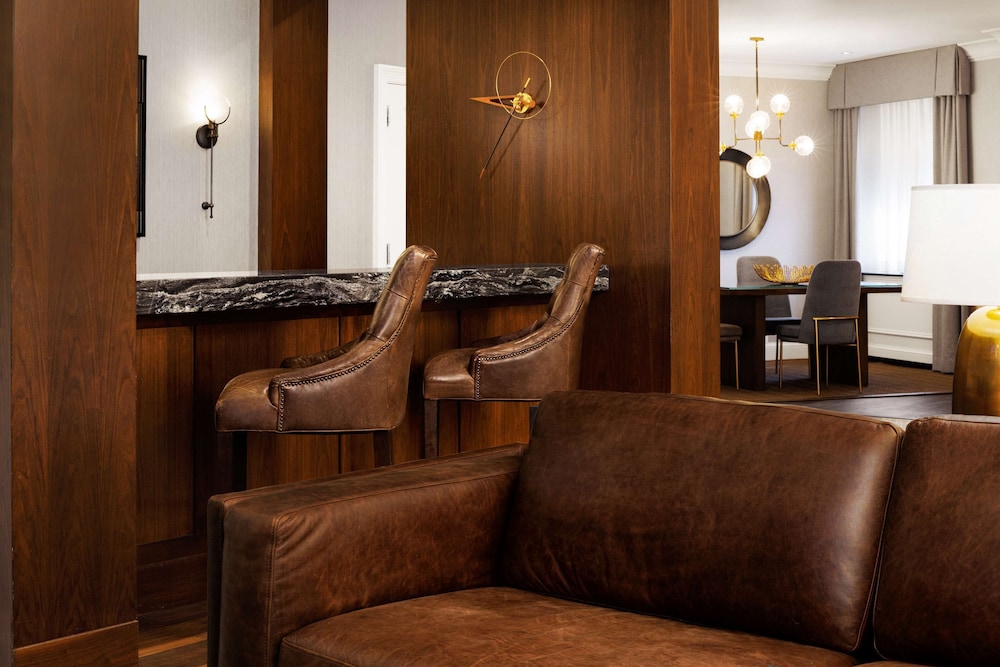 Hilton Boston Park Plaza — Restaurant & bars in Boston, Massachusetts