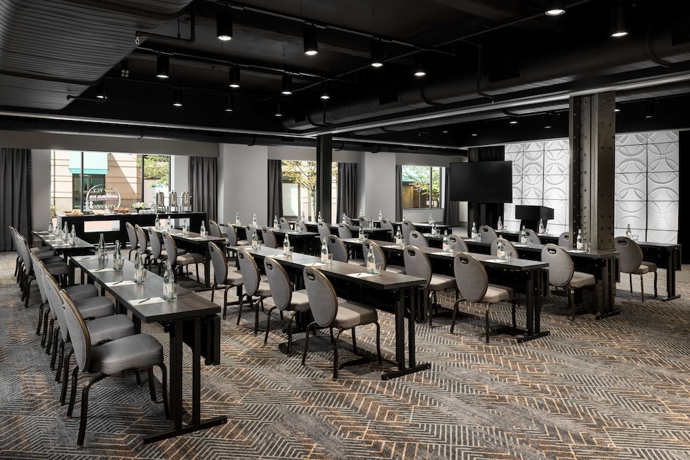 Hilton Boston Park Plaza — Hotel building in Boston, Massachusetts