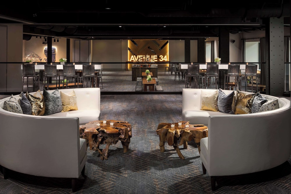 Hilton Boston Park Plaza — Restaurant & bars in Boston, Massachusetts
