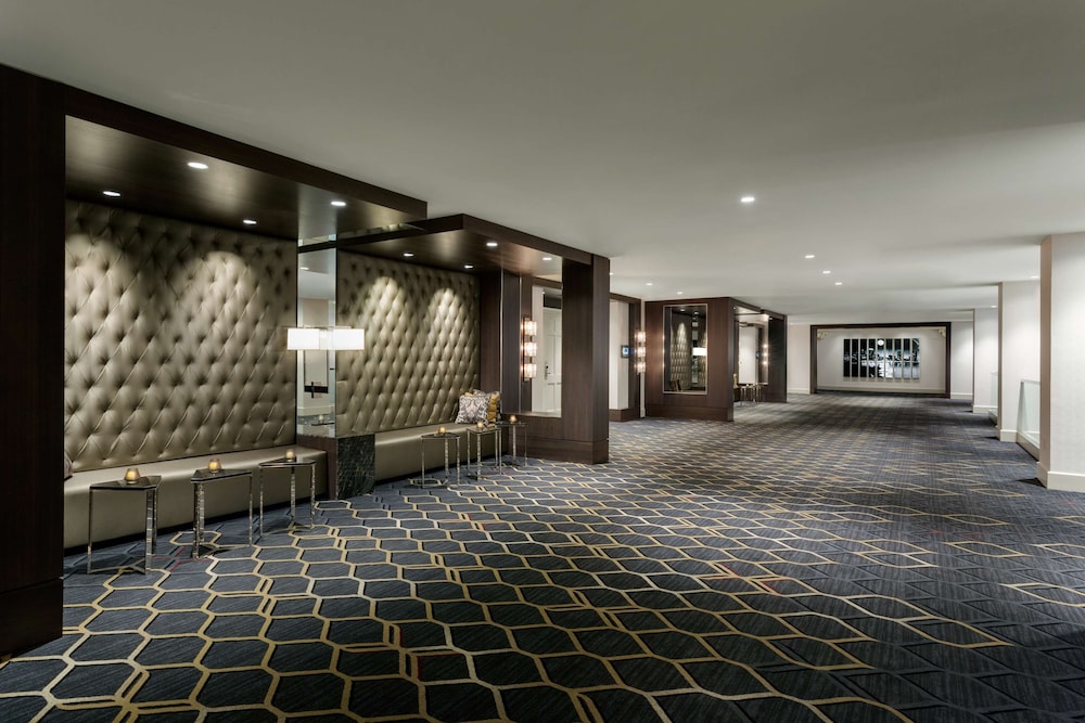 Hilton Boston Park Plaza — Hotel building in Boston, Massachusetts