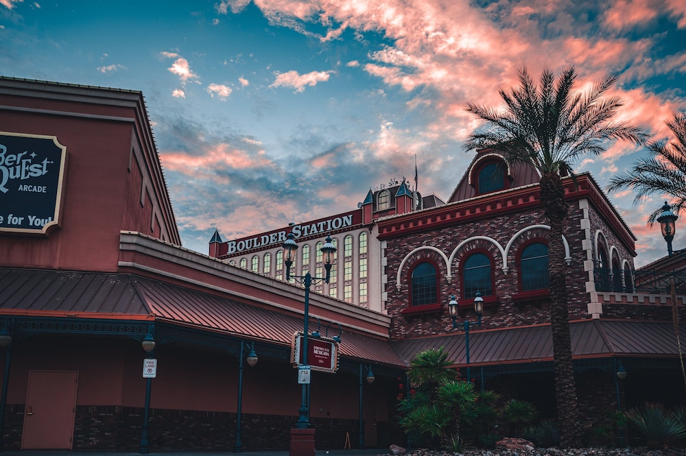 Boulder Station Hotel and Casino — Hotel building in Las Vegas, Nevada