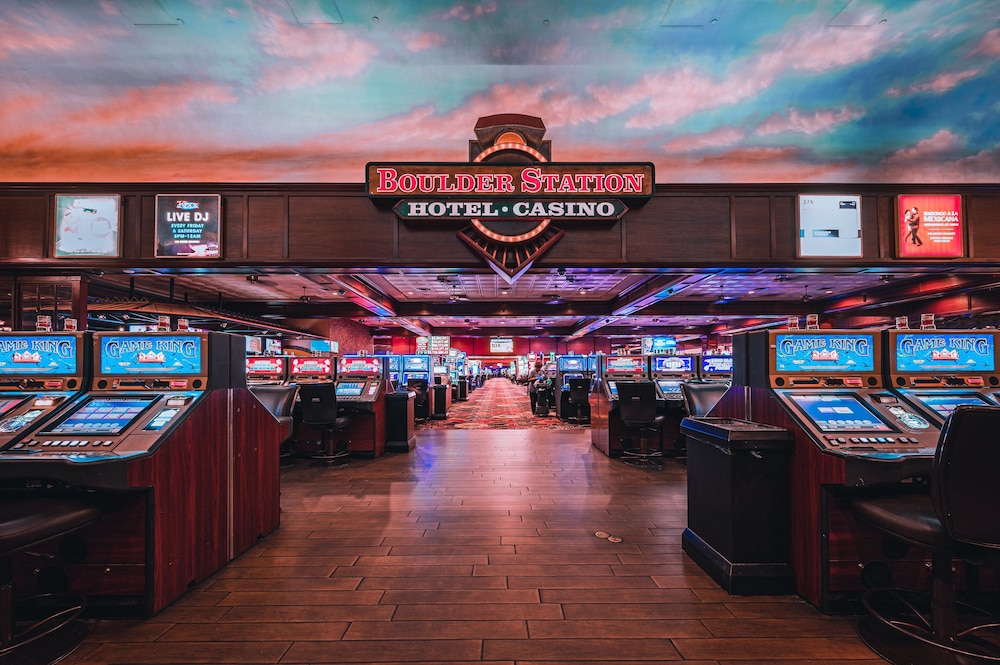 Boulder Station Hotel and Casino — Restaurant & bars in Las Vegas, Nevada