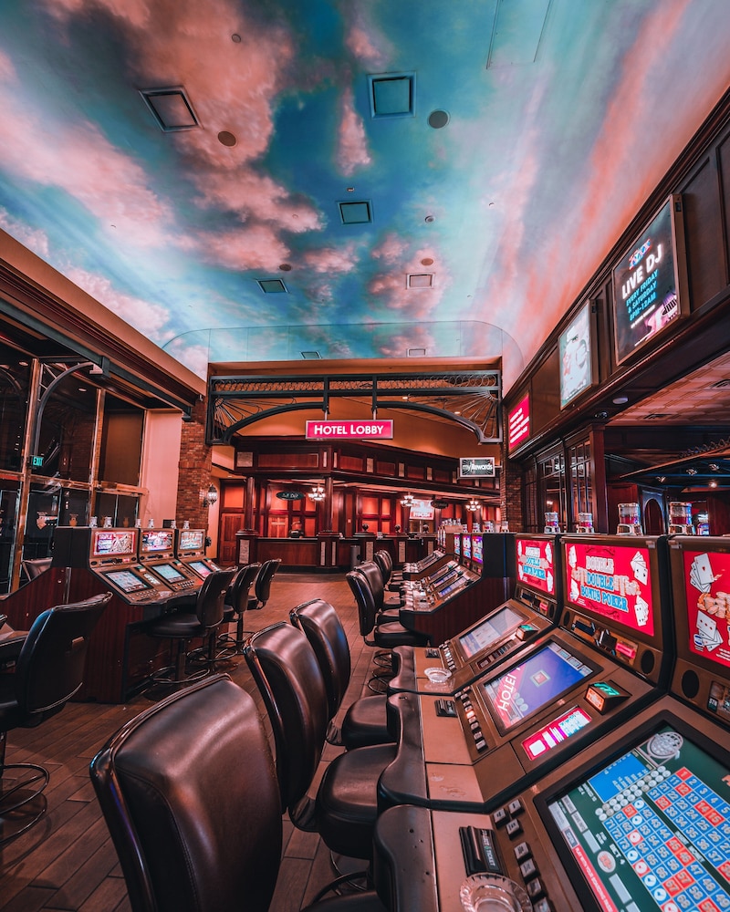 Boulder Station Hotel and Casino — Restaurant & bars in Las Vegas, Nevada
