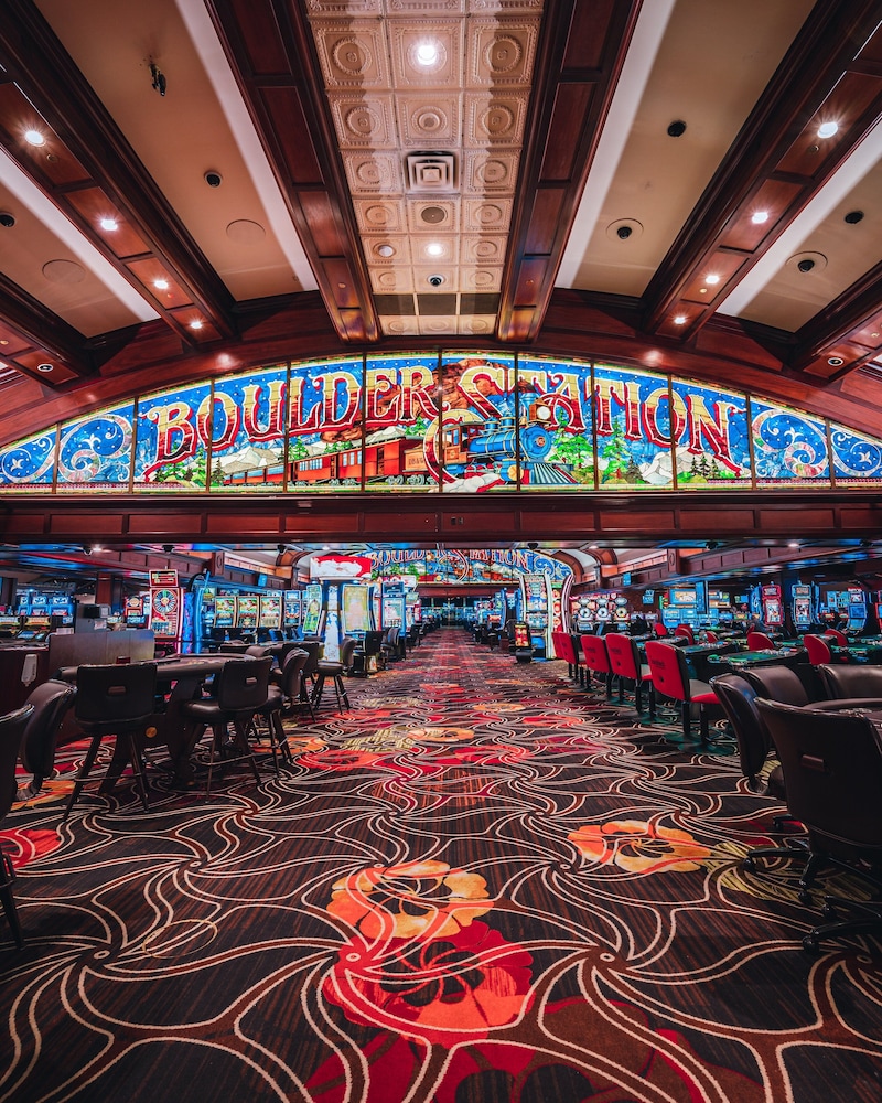 Boulder Station Hotel and Casino — Restaurant & bars in Las Vegas, Nevada