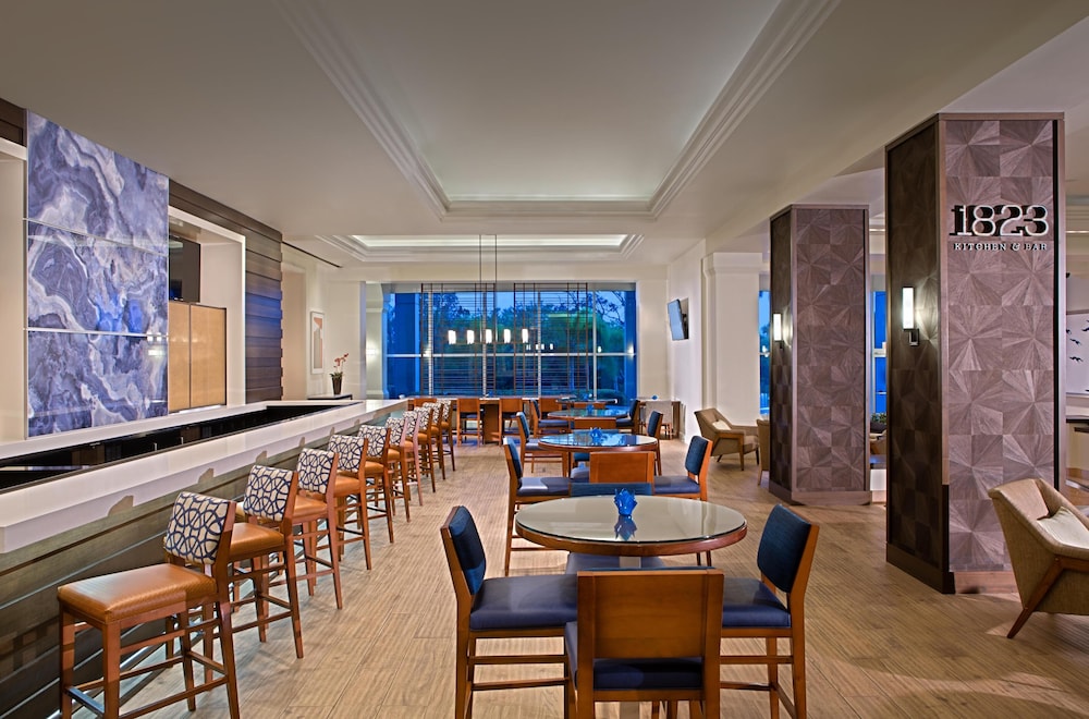 Grand Hyatt Tampa Bay — Restaurant & bars in Tampa, Florida