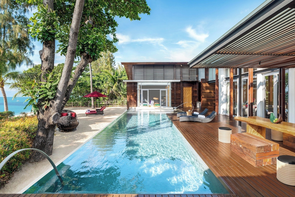 W Koh Samui — Swimming pool in Mae Nam, Surat Thani