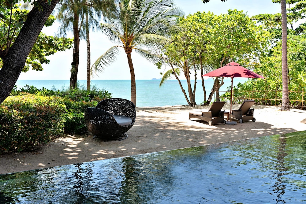 W Koh Samui — Beach in Mae Nam, Surat Thani