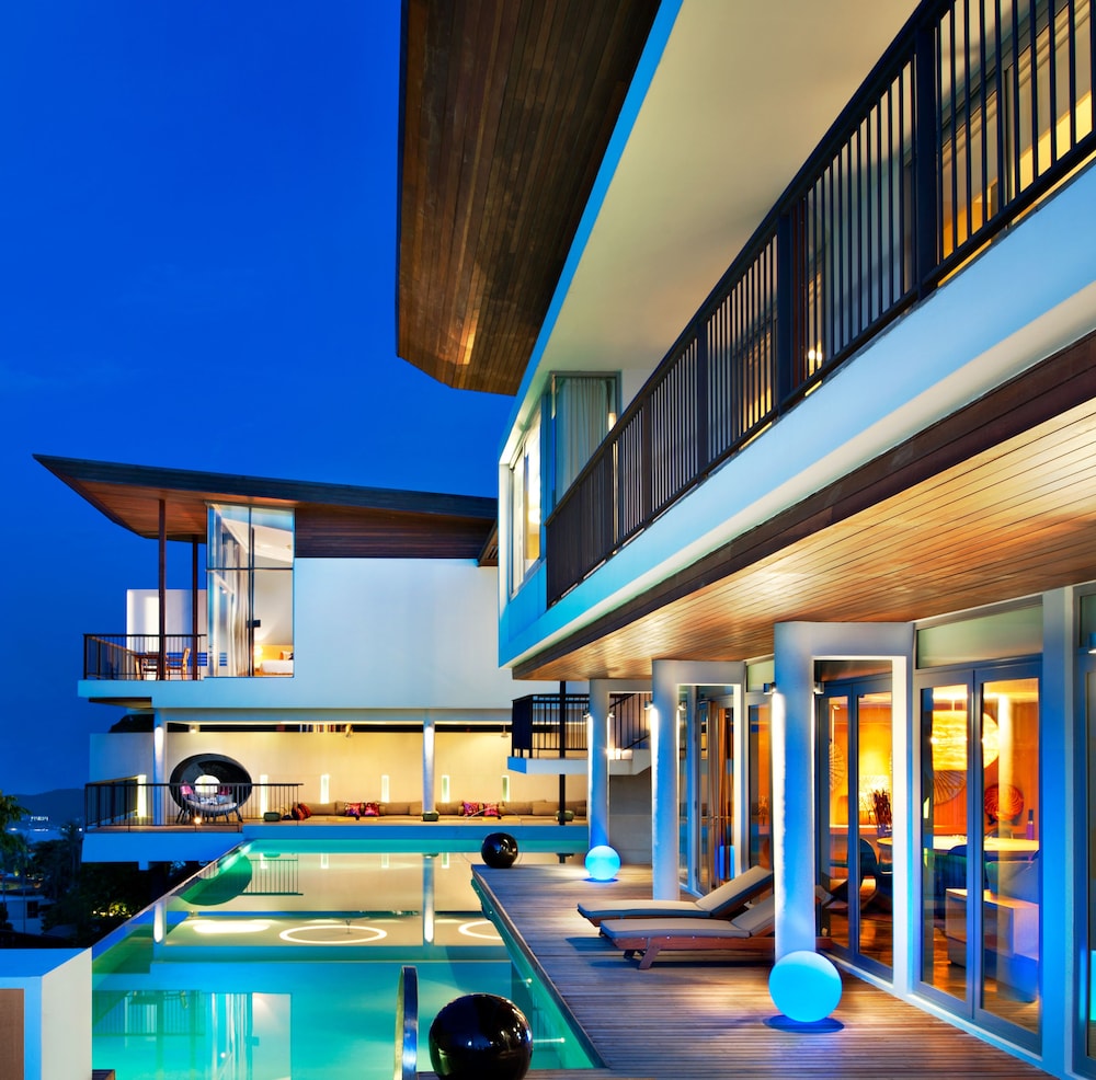 W Koh Samui — Swimming pool in Mae Nam, Surat Thani