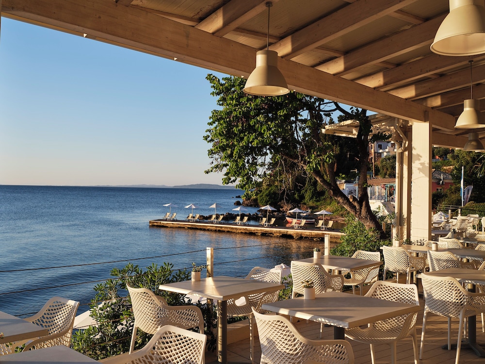 Aeolos Beach Resort All Inclusive — Restaurant & bars in Perama (Corfu), Ionian Islands
