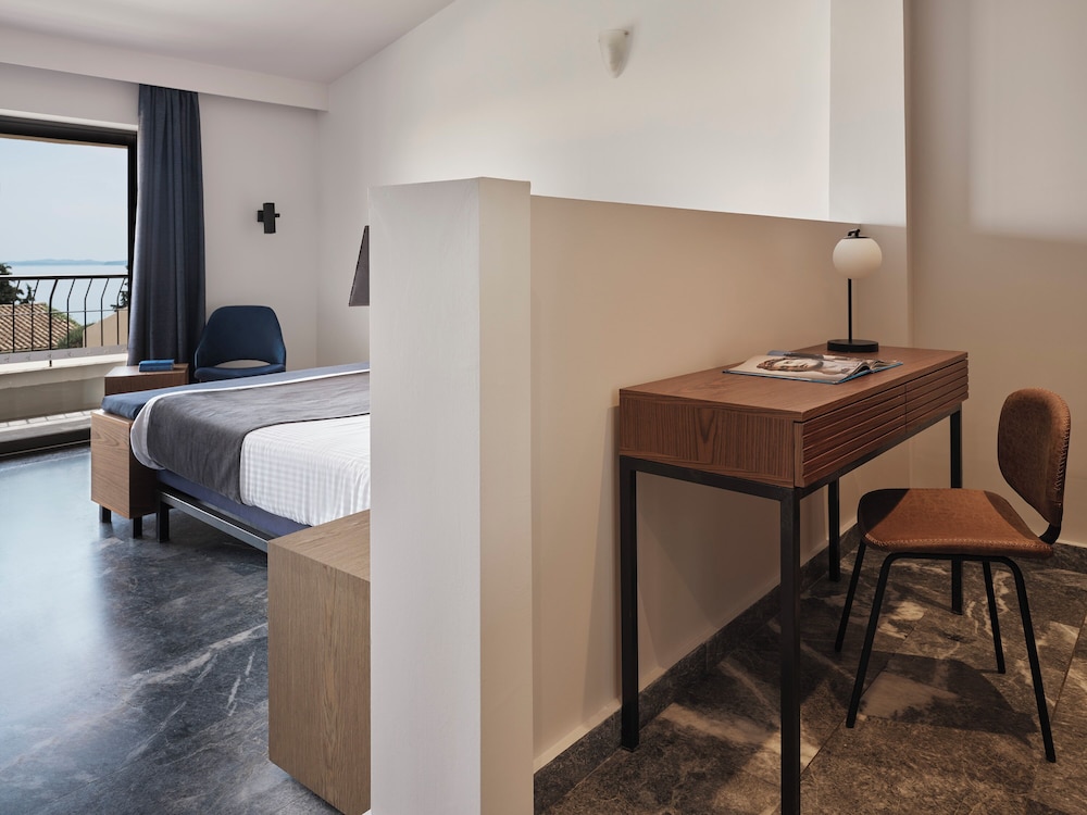 Aeolos Beach Resort All Inclusive — Hotel rooms in Perama (Corfu), Ionian Islands