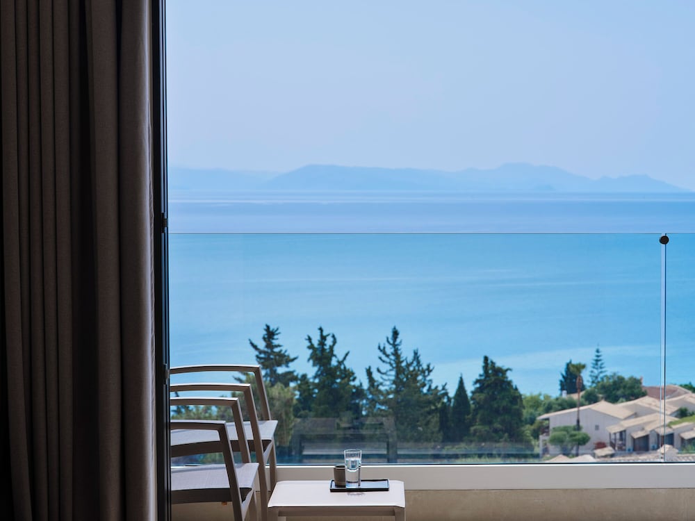 Aeolos Beach Resort All Inclusive — Hotel rooms in Perama (Corfu), Ionian Islands