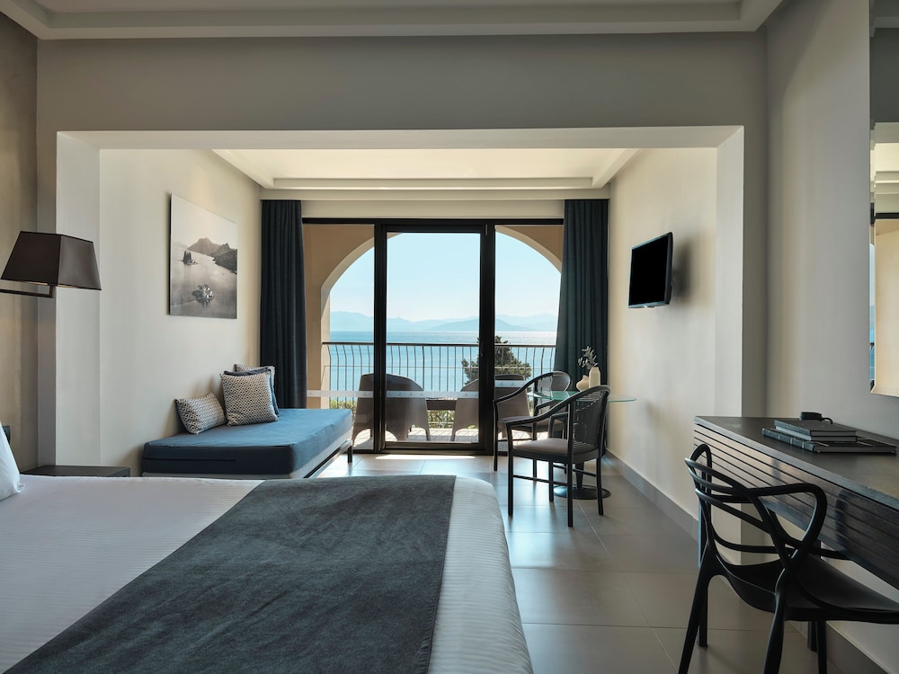 Aeolos Beach Resort All Inclusive — Hotel rooms in Perama (Corfu), Ionian Islands