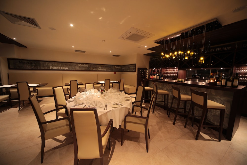 Flamingo Grand Hotel & SPA — Restaurant & bars in Albena, Dobrich