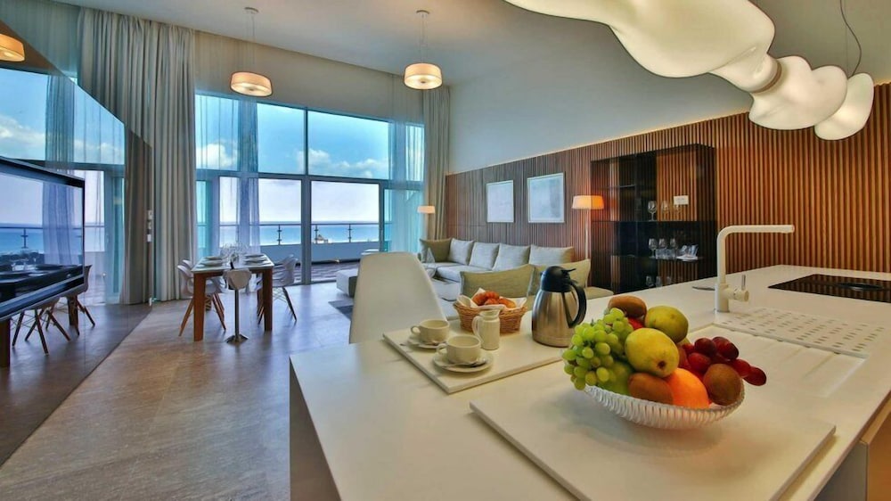 Flamingo Grand Hotel & SPA — Hotel rooms in Albena, Dobrich