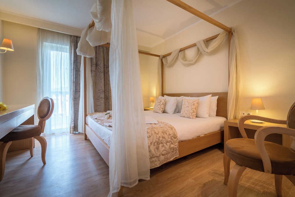 Galaxy Beach Resort, BW Premier Collection — Hotel rooms in Laganas, Ionian Islands