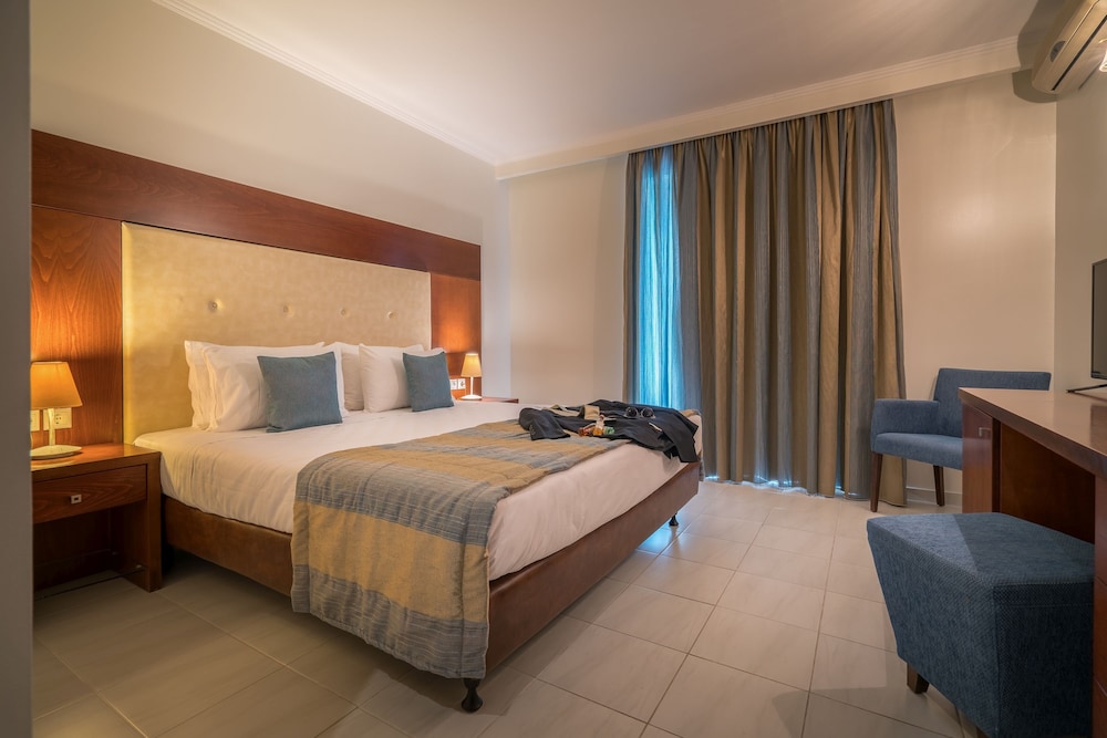 Galaxy Beach Resort, BW Premier Collection — Hotel rooms in Laganas, Ionian Islands