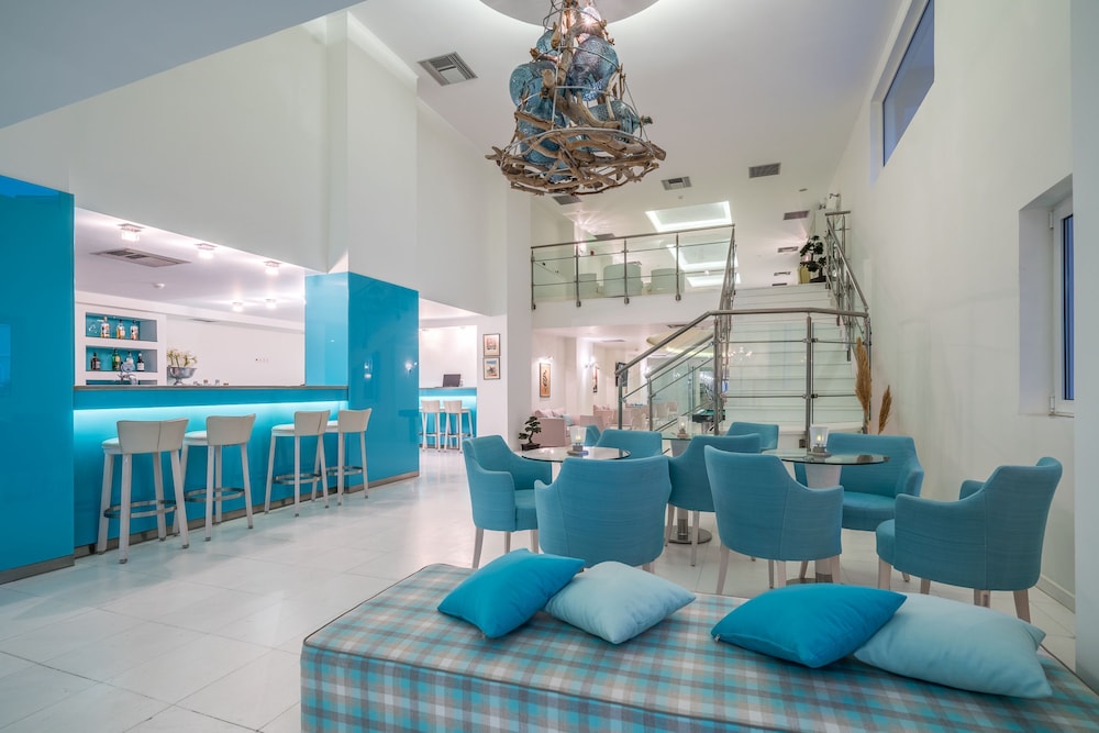 Galaxy Beach Resort, BW Premier Collection — Restaurant & bars in Laganas, Ionian Islands