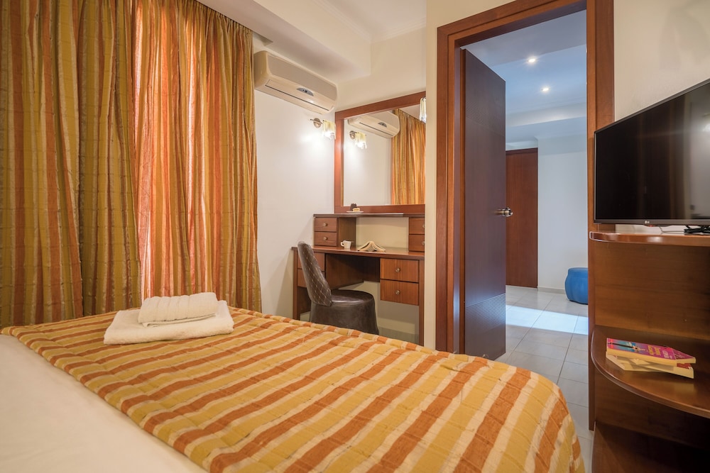 Galaxy Beach Resort, BW Premier Collection — Hotel rooms in Laganas, Ionian Islands