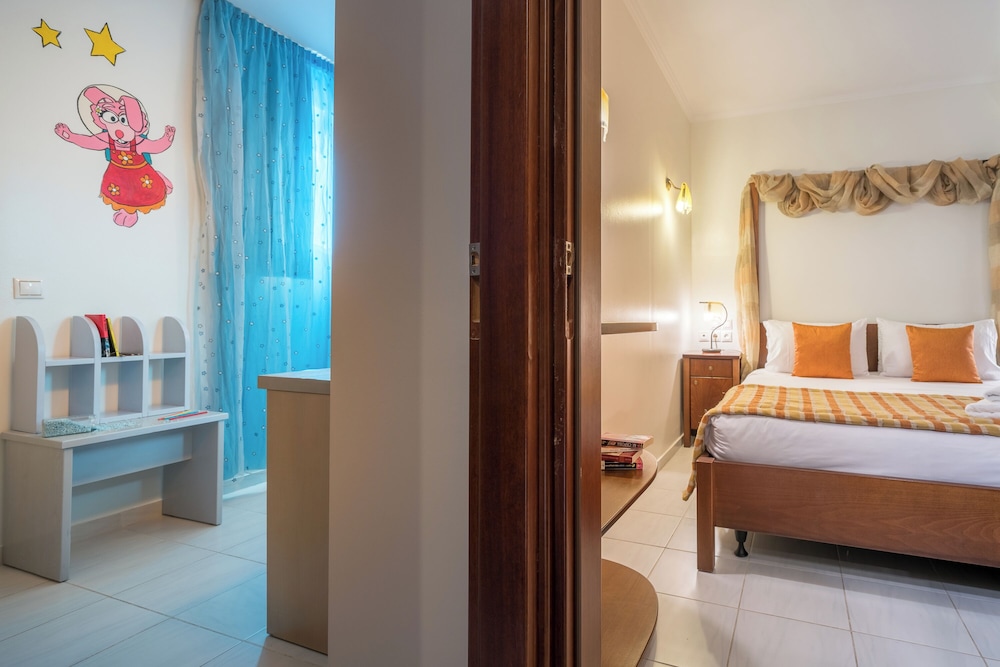Galaxy Beach Resort, BW Premier Collection — Hotel rooms in Laganas, Ionian Islands