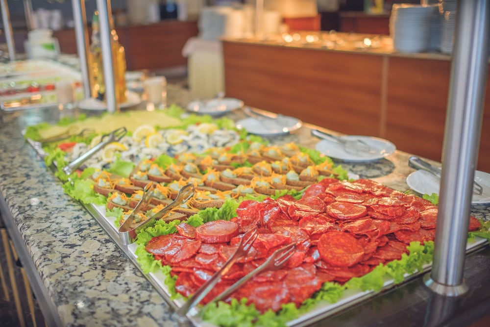 Kaliakra Palace — Restaurant & bars in Golden Sands, Varna Region