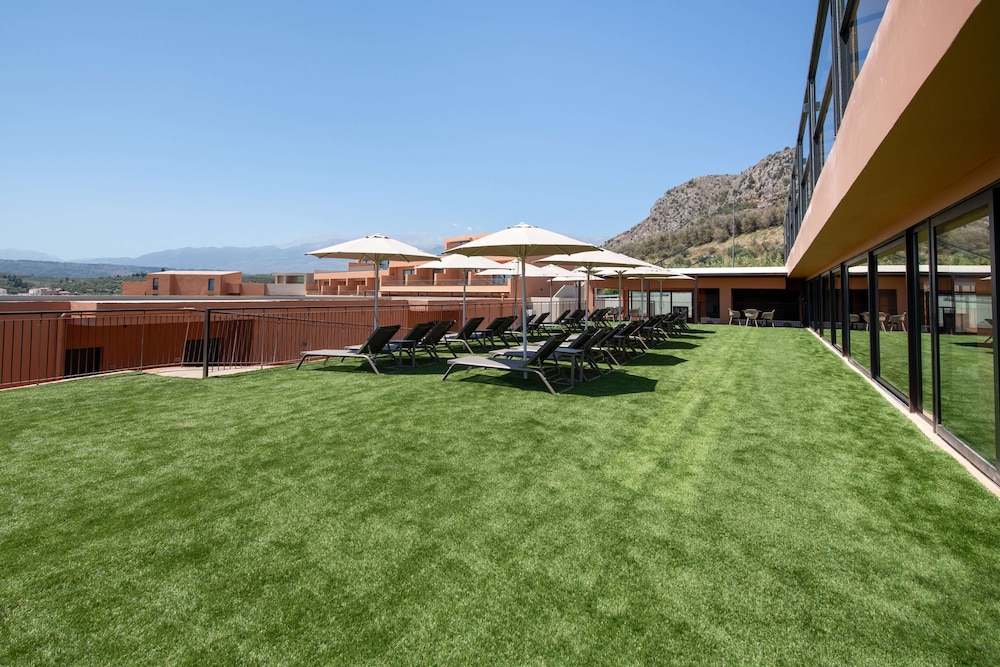 Kiani Beach Resort Family — Sports & recreation in Chania